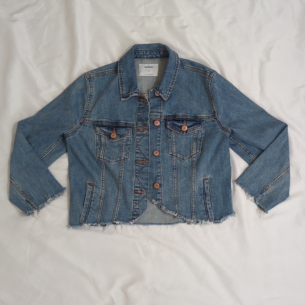 Old Navy MODIFIED Raw Hem Denim Trucker Jacket, Color Blue Size M